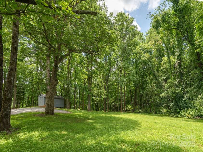2771 Old Clear Creek Road, Hendersonville, NC 28792.  MLS# CAR4274414, YatesRealty ID 21949. 