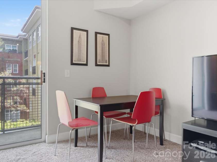 1315 East Boulevard, Charlotte, NC 28203.  MLS# CAR4362049, YatesRealty ID 2195. 