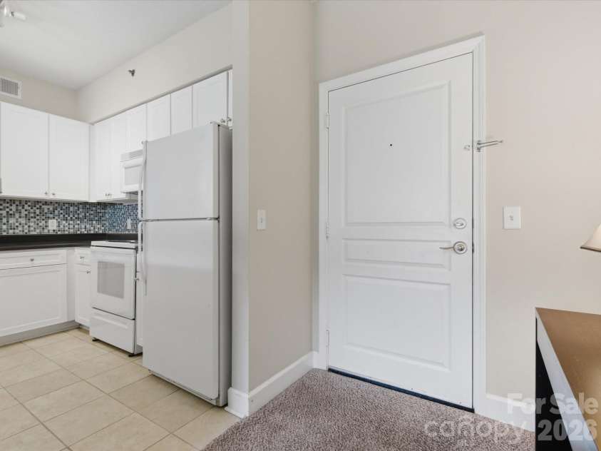 1315 East Boulevard, Charlotte, NC 28203.  MLS# CAR4362049, YatesRealty ID 2195. 