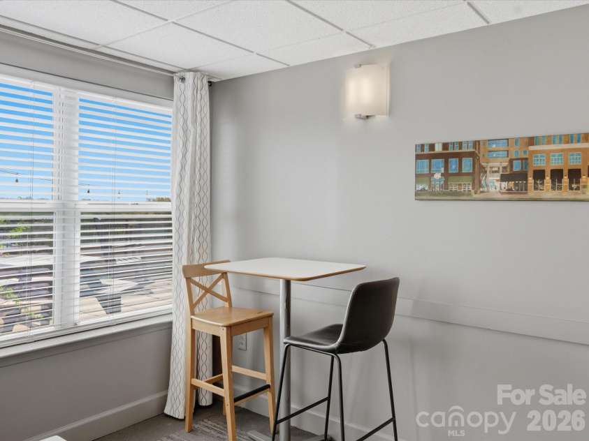 1315 East Boulevard, Charlotte, NC 28203.  MLS# CAR4362049, YatesRealty ID 2195. 