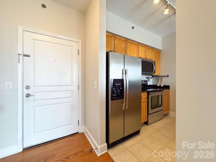 1315 East Boulevard, Charlotte, NC 28203.  MLS# CAR4387857, YatesRealty ID 2195. 