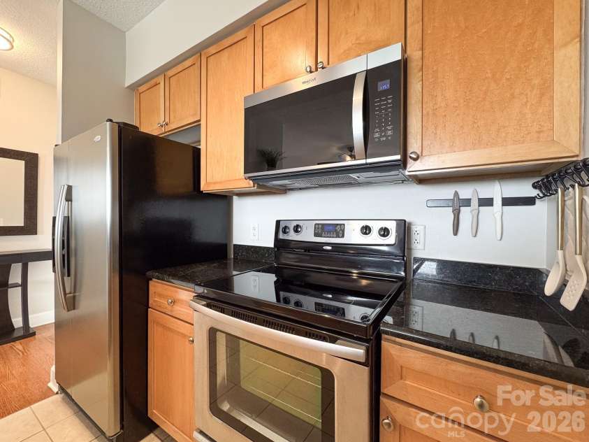 1315 East Boulevard, Charlotte, NC 28203.  MLS# CAR4387857, YatesRealty ID 2195. 
