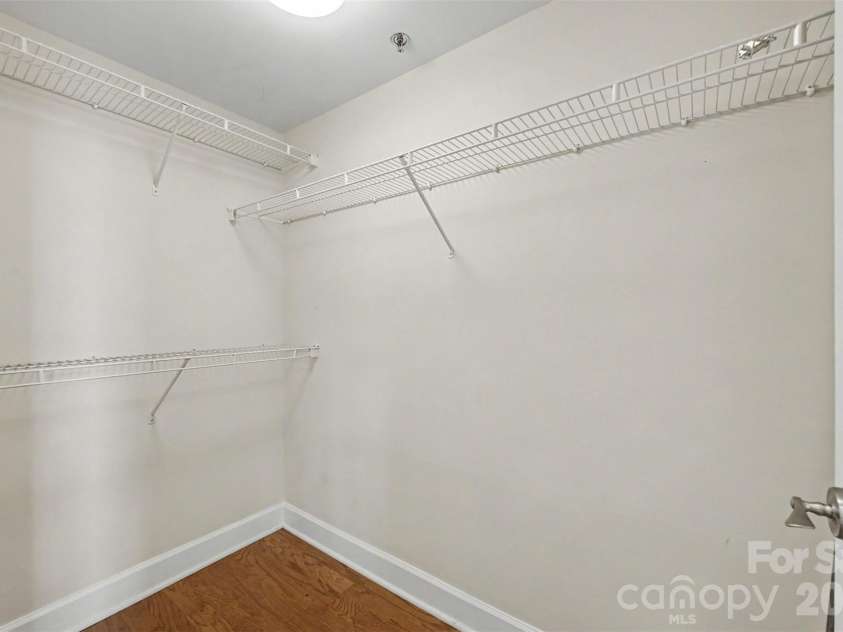 1315 East Boulevard, Charlotte, NC 28203.  MLS# CAR4397201, YatesRealty ID 2195. 