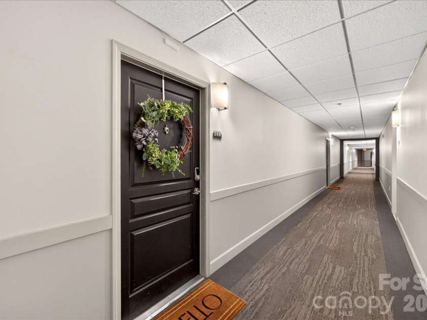 1315 East Boulevard, Charlotte, NC 28203.  MLS# CAR4409224, YatesRealty ID 2195. 