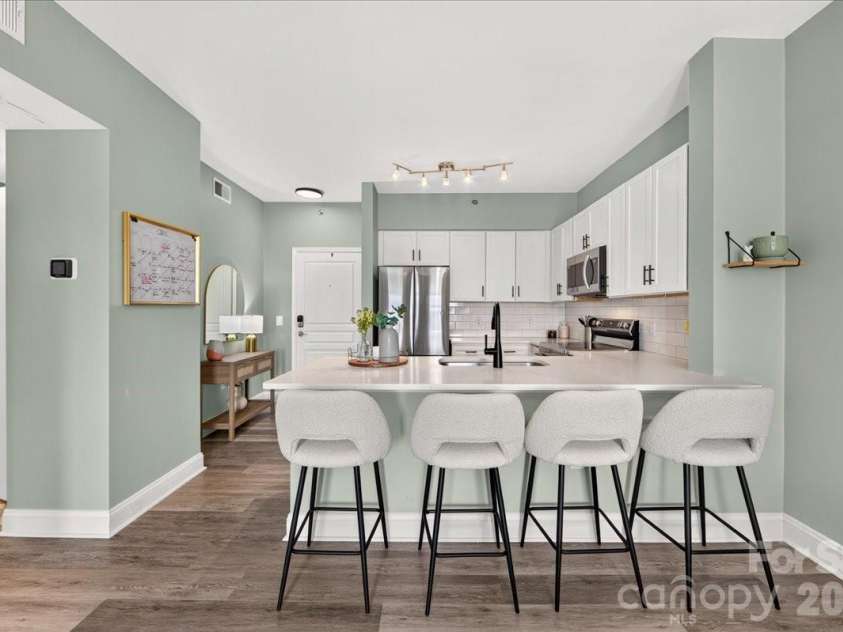 1315 East Boulevard, Charlotte, NC 28203.  MLS# CAR4409224, YatesRealty ID 2195. 