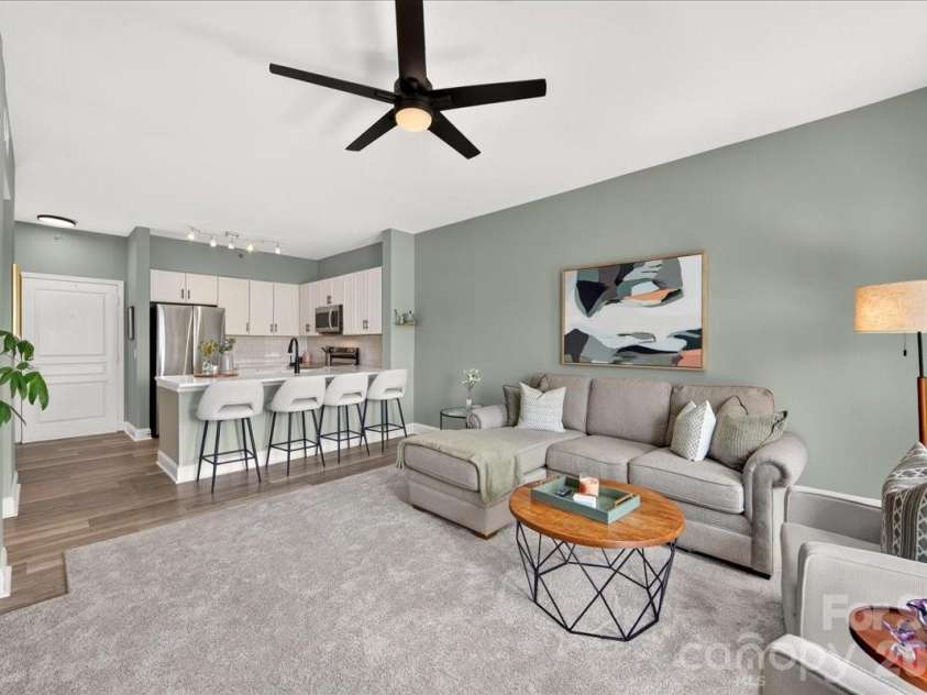 1315 East Boulevard, Charlotte, NC 28203.  MLS# CAR4409224, YatesRealty ID 2195. 