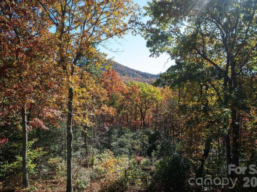 22 Faholoa Ridge Road, Black Mountain, NC 28711.  MLS# CAR4316840, YatesRealty ID 2195. 