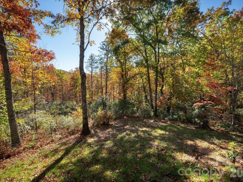 22 Faholoa Ridge Road, Black Mountain, NC 28711.  MLS# CAR4316840, YatesRealty ID 2195. 