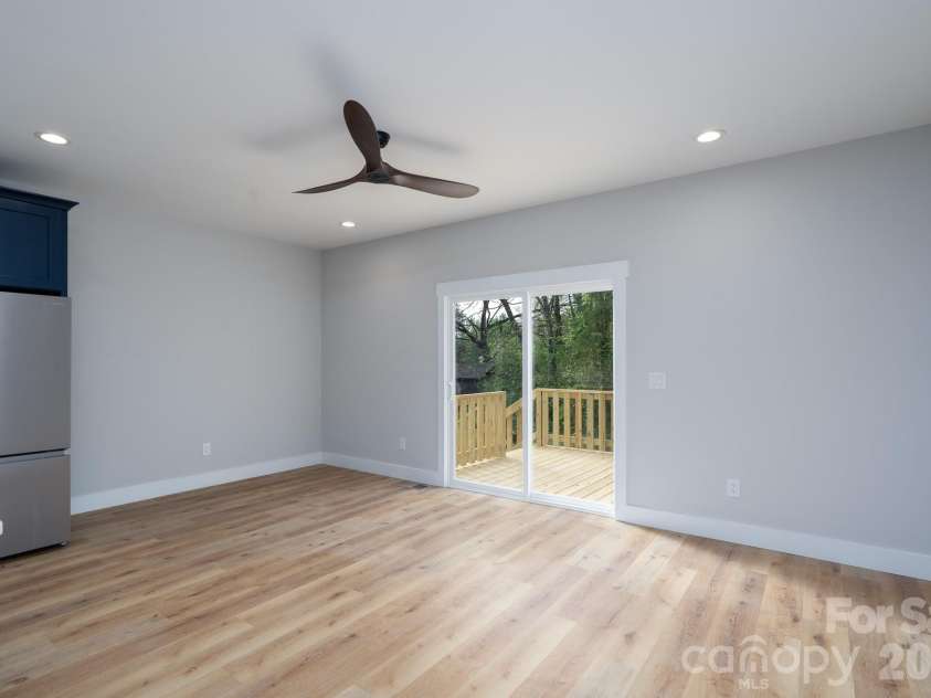 912 A Rhode Island Avenue, Kannapolis, NC 28083.  MLS# CAR4361480, YatesRealty ID 21950. 