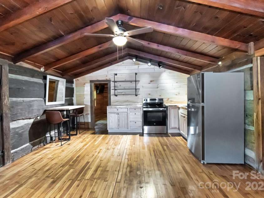 2967 Roby Martin Road, Lenoir, NC 28645.  MLS# CAR4328252, YatesRealty ID 21951. 