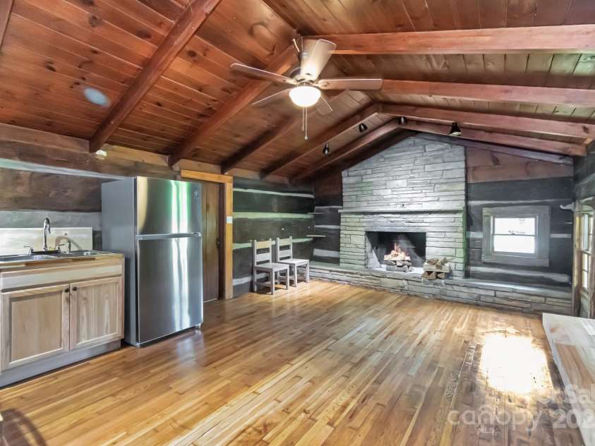 2967 Roby Martin Road, Lenoir, NC 28645.  MLS# CAR4328252, YatesRealty ID 21951. 