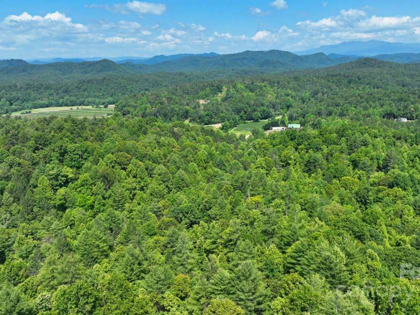 2967 Roby Martin Road, Lenoir, NC 28645.  MLS# CAR4328252, YatesRealty ID 21951. 