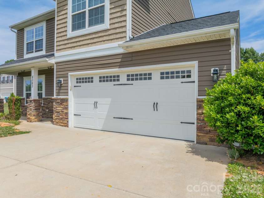 4043 Avis Way, Monroe, NC 28110.  MLS# CAR4382006, YatesRealty ID 21951. 