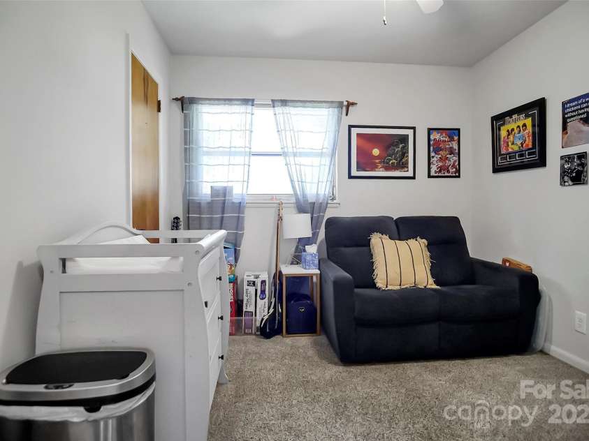 113 Academy Street, Mooresboro, NC 28114.  MLS# CAR4274281, YatesRealty ID 21952. 