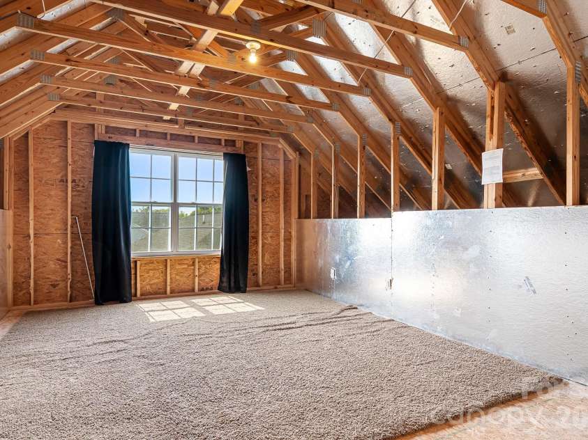 15403 Oleander Drive, Charlotte, NC 28278.  MLS# CAR4369948, YatesRealty ID 21953. 3rd Floor Walk-In Attic