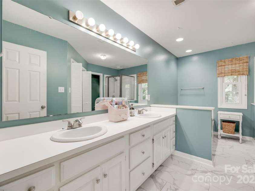 2014 Steeplechase Drive, Rock Hill, SC 29732.  MLS# CAR4274853, YatesRealty ID 21954. 