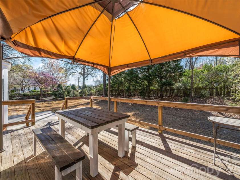 6101 Boykin Spaniel Road, Charlotte, NC 28277.  MLS# CAR4358674, YatesRealty ID 21954. 