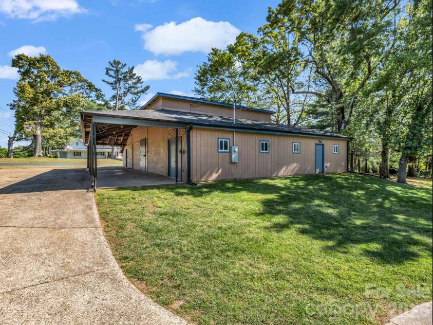 2521 Cat Square Road, Vale, NC 28168.  MLS# CAR4367429, YatesRealty ID 21955. 
