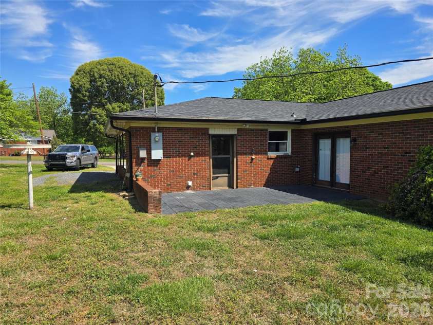 513 Sides Street, Rockwell, NC 28138.  MLS# CAR4370836, YatesRealty ID 21956. 