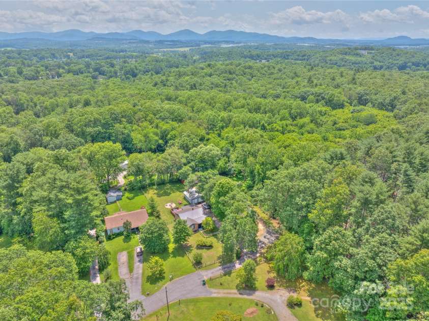 63 McDonald Road, Arden, NC 28704.  MLS# CAR4267669, YatesRealty ID 21957. 