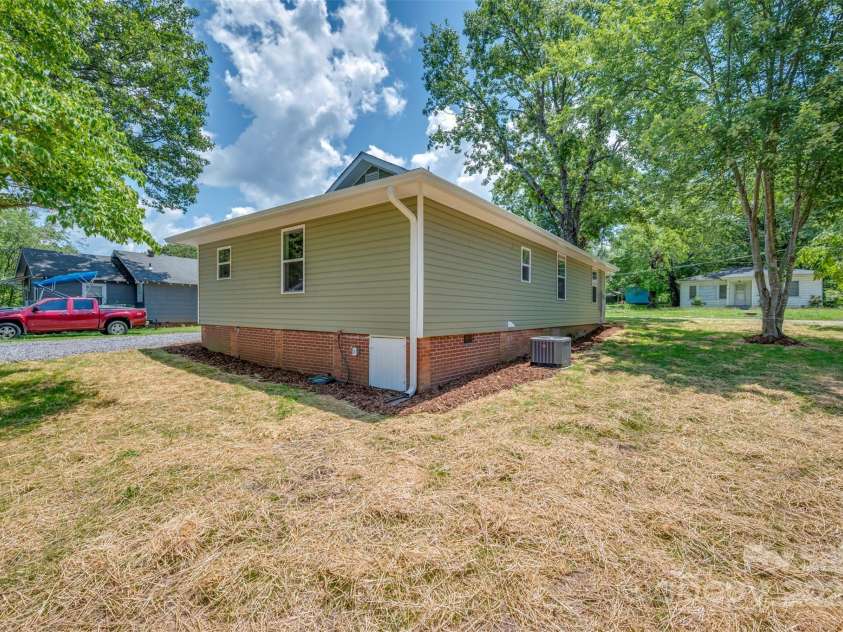 126 Campbell Street, Spindale, NC 28160.  MLS# CAR4273972, YatesRealty ID 21958. 