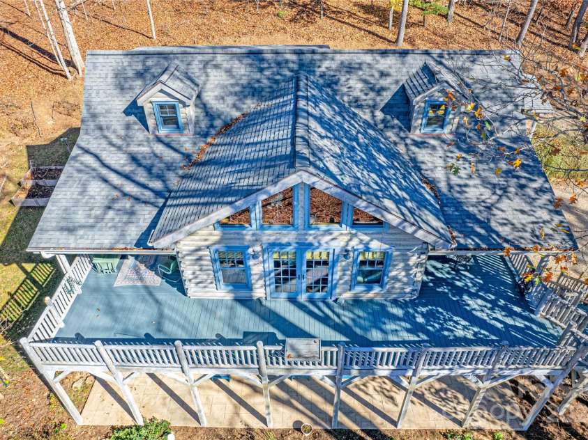 126 Bradley Ascent Court, Hendersonville, NC 28792.  MLS# CAR4194387, YatesRealty ID 2196. 