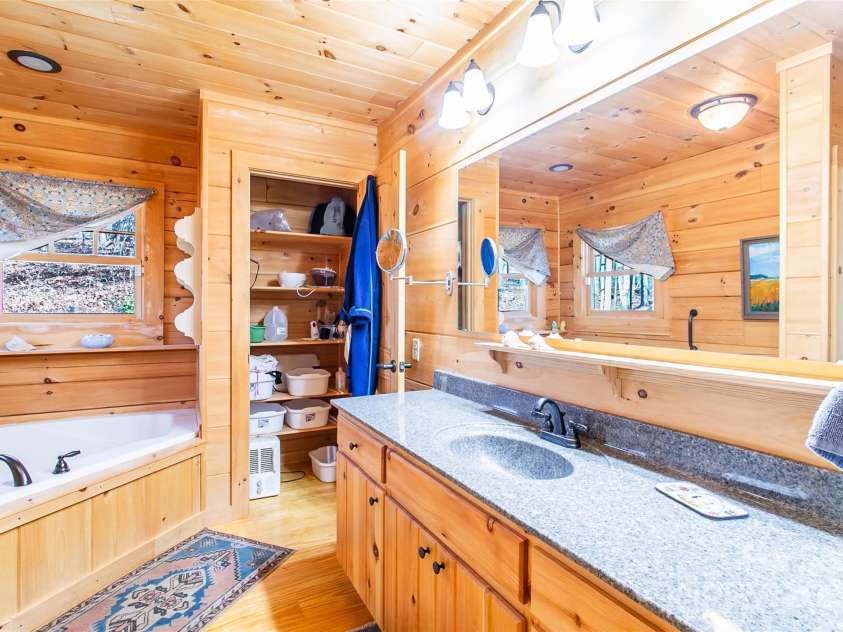 126 Bradley Ascent Court, Hendersonville, NC 28792.  MLS# CAR4194387, YatesRealty ID 2196. 