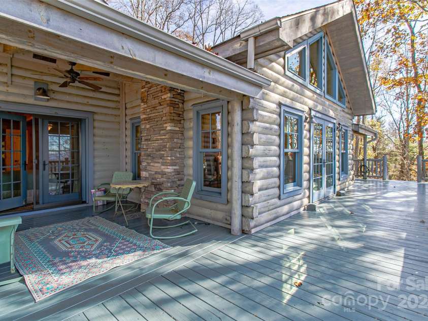 126 Bradley Ascent Court, Hendersonville, NC 28792.  MLS# CAR4194387, YatesRealty ID 2196. 