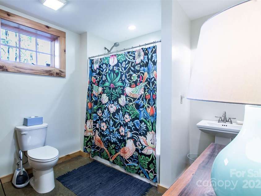 126 Bradley Ascent Court, Hendersonville, NC 28792.  MLS# CAR4194387, YatesRealty ID 2196. 