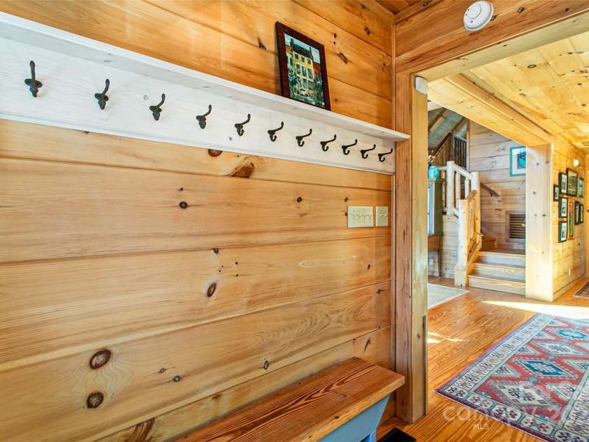 126 Bradley Ascent Court, Hendersonville, NC 28792.  MLS# CAR4194387, YatesRealty ID 2196. 