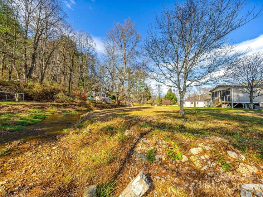 422 Battle Creek Road, Horse Shoe, NC 28742.  MLS# CAR4322878, YatesRealty ID 2196. 