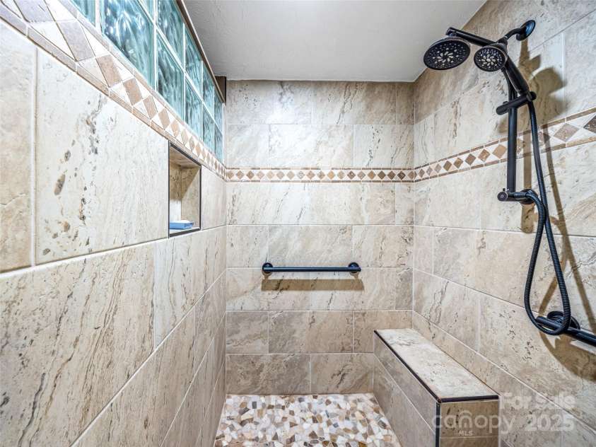 422 Battle Creek Road, Horse Shoe, NC 28742.  MLS# CAR4322878, YatesRealty ID 2196. 