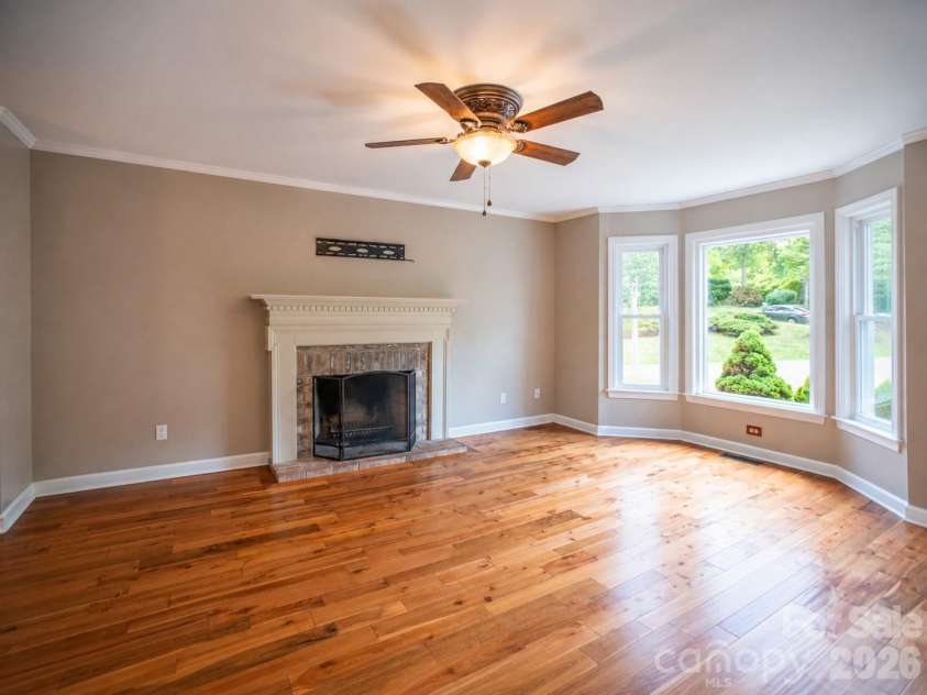 1002 Windsor Drive, Asheville, NC 28803.  MLS# CAR4413516, YatesRealty ID 21960. Den