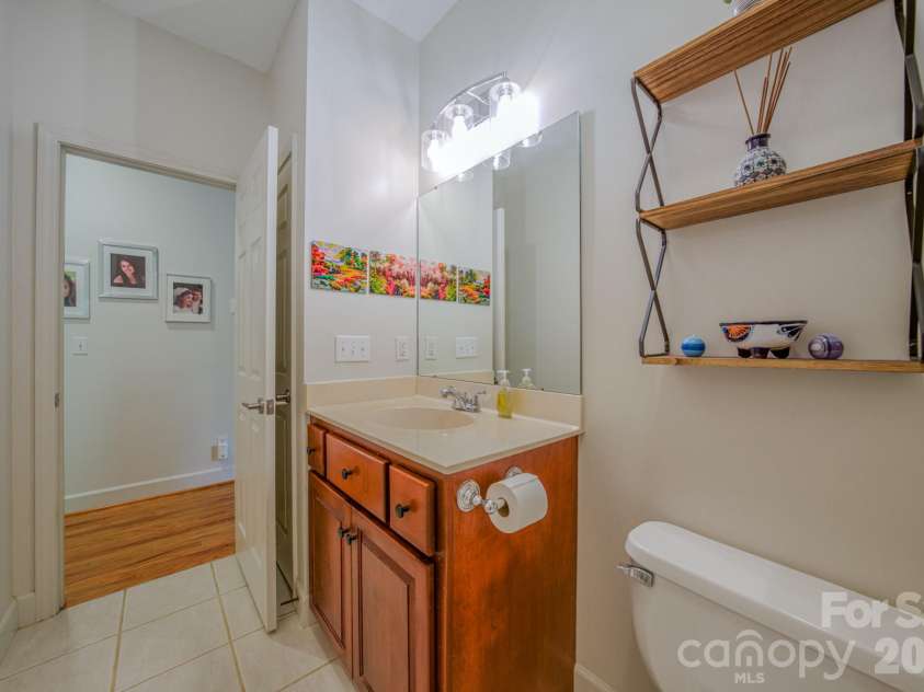 9 Double Eagle Drive, Weaverville, NC 28787.  MLS# CAR4367152, YatesRealty ID 21962. Second bathroom upstairs