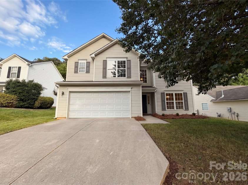 2779 Island Point Drive, Concord, NC 28027.  MLS# CAR4380249, YatesRealty ID 21964. 