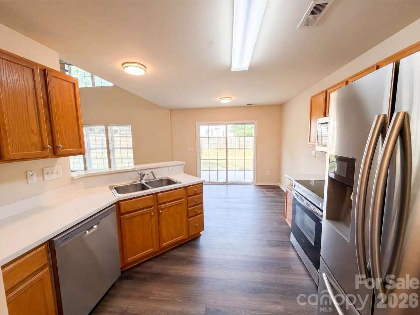 2779 Island Point Drive, Concord, NC 28027.  MLS# CAR4380249, YatesRealty ID 21964. 