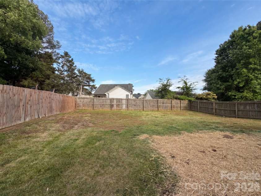 2779 Island Point Drive, Concord, NC 28027.  MLS# CAR4380249, YatesRealty ID 21964. 