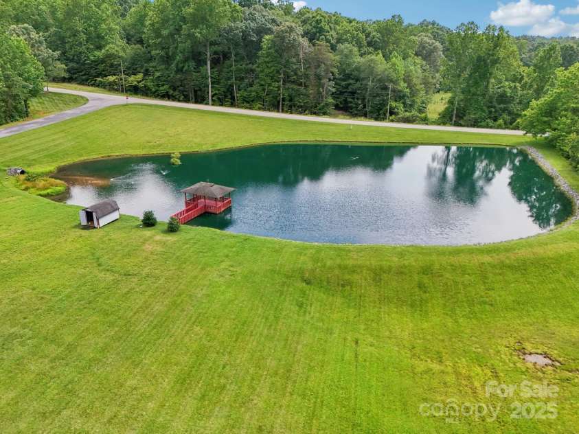 3381 Elaine Avenue, Lincolnton, NC 28092.  MLS# CAR4274962, YatesRealty ID 21964. 