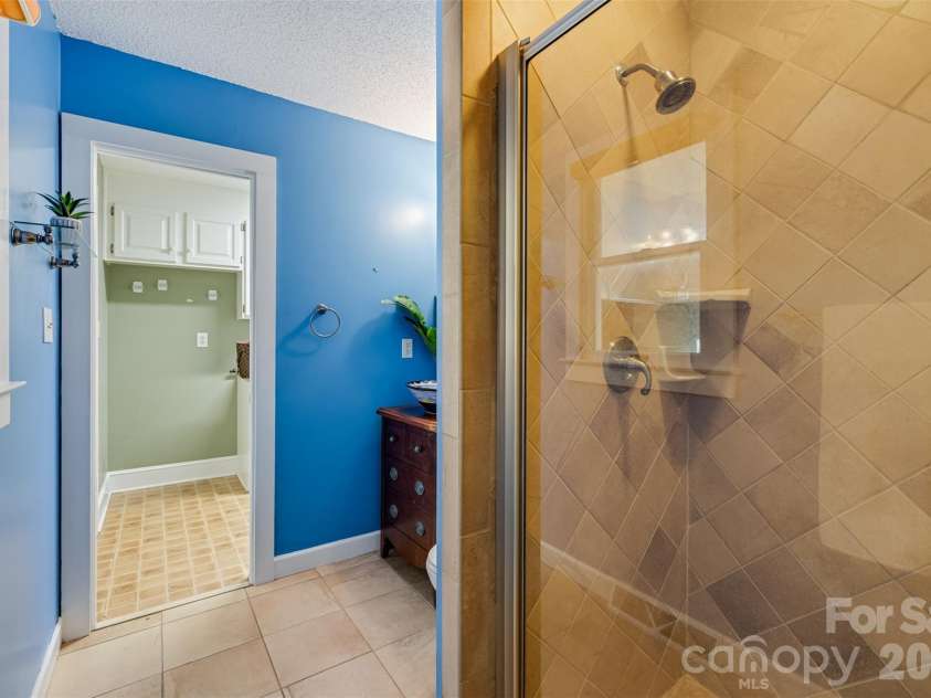 121 Kee Court, Waxhaw, NC 28173.  MLS# CAR4376762, YatesRealty ID 21965. 