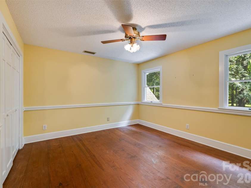 121 Kee Court, Waxhaw, NC 28173.  MLS# CAR4376762, YatesRealty ID 21965. 