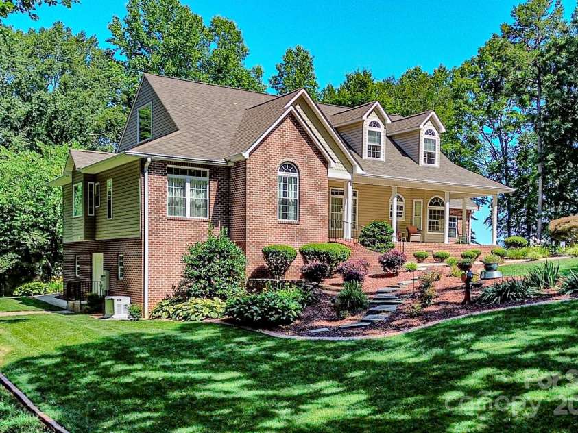 133 Sassafras Hill Drive, Rutherfordton, NC 28139.  MLS# CAR4274225, YatesRealty ID 21966. 