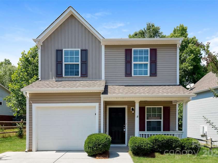 437 Danielle Way, Fort Mill, SC 29715.  MLS# CAR4275030, YatesRealty ID 21968. 