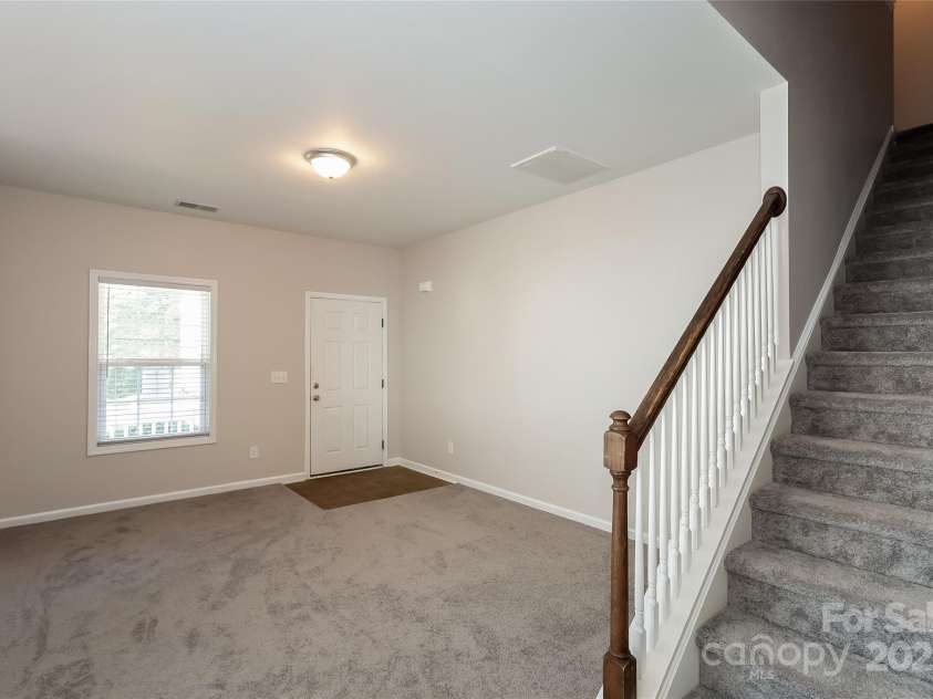 437 Danielle Way, Fort Mill, SC 29715.  MLS# CAR4275030, YatesRealty ID 21968. 