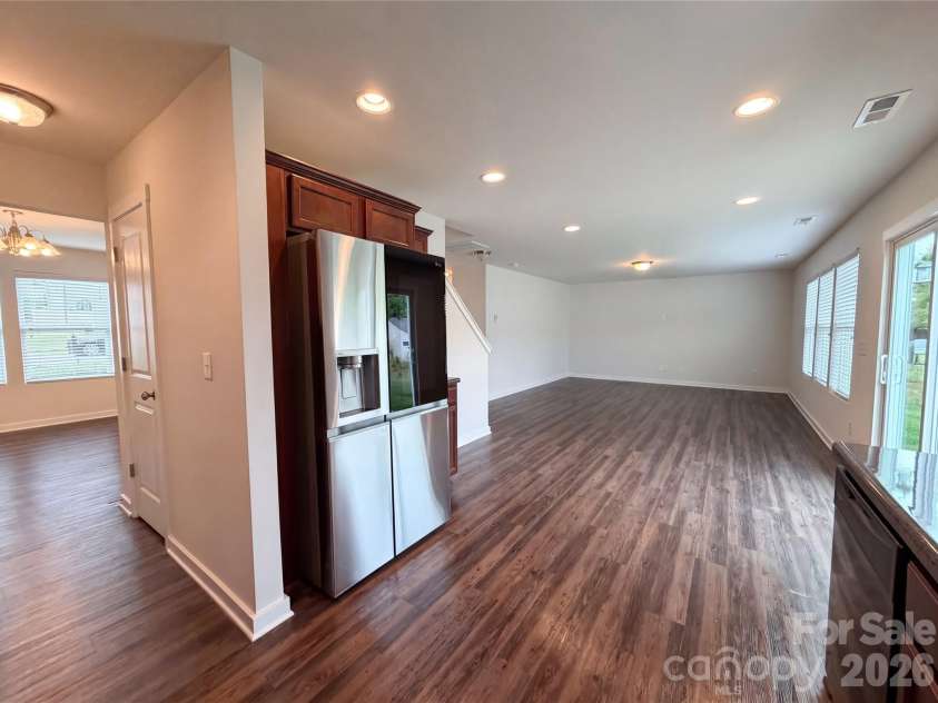 6612 Nathan Drive, Charlotte, NC 28269.  MLS# CAR4381352, YatesRealty ID 21968. 