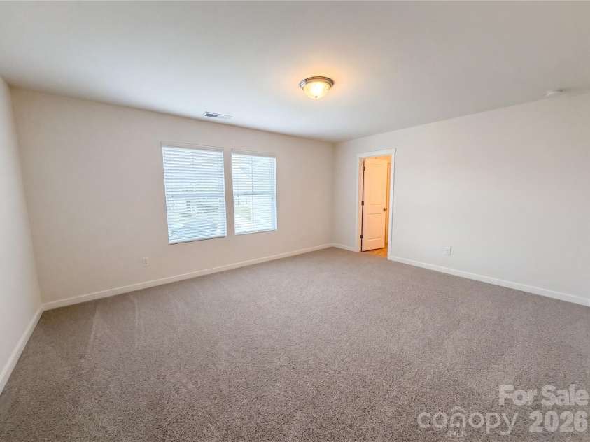 6612 Nathan Drive, Charlotte, NC 28269.  MLS# CAR4381352, YatesRealty ID 21968. 