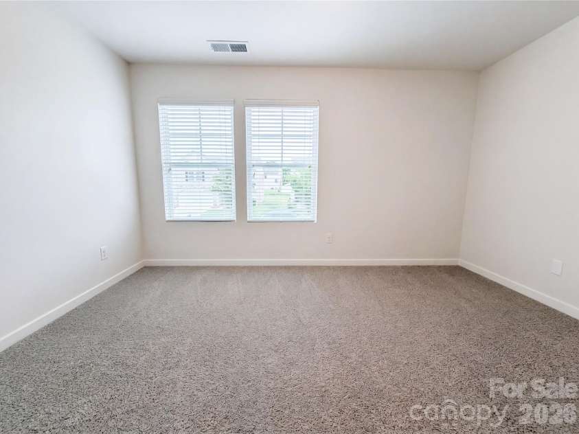 6612 Nathan Drive, Charlotte, NC 28269.  MLS# CAR4381352, YatesRealty ID 21968. 