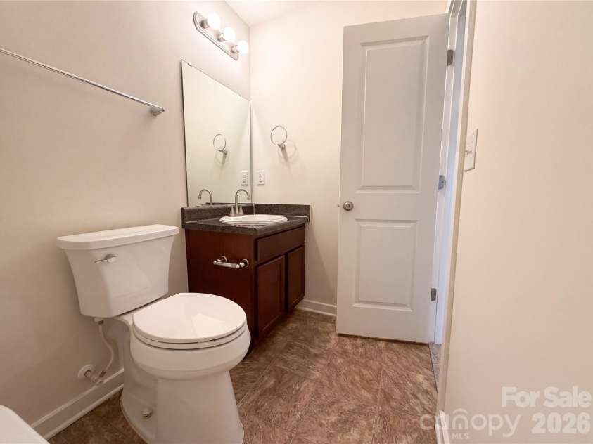 6612 Nathan Drive, Charlotte, NC 28269.  MLS# CAR4381352, YatesRealty ID 21968. 