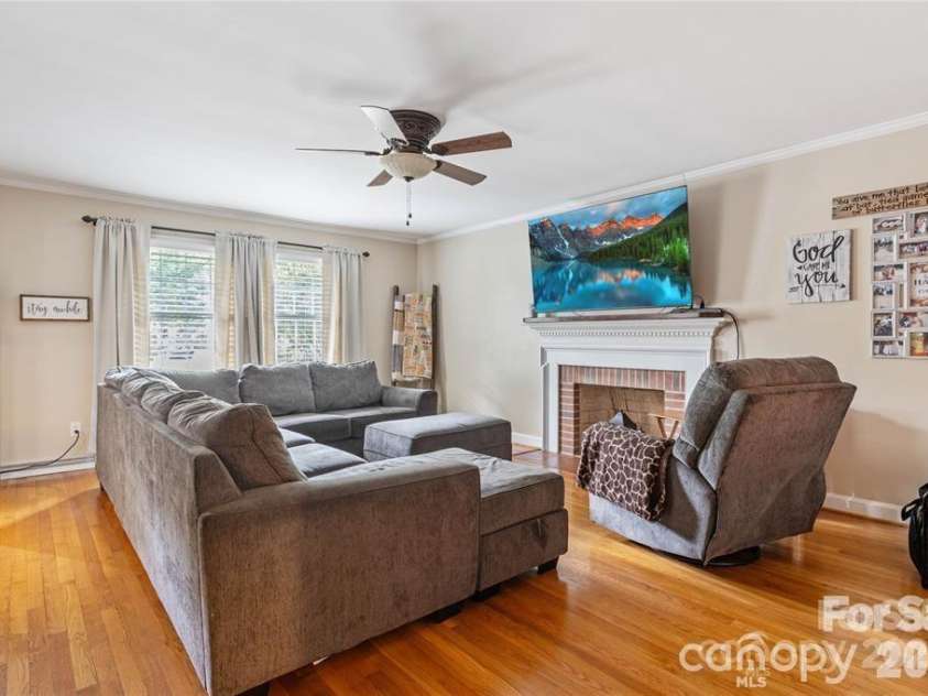 211 General Stonewall Jackson Drive, Stanley, NC 28164.  MLS# CAR4350614, YatesRealty ID 2197. 