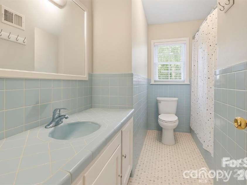 211 General Stonewall Jackson Drive, Stanley, NC 28164.  MLS# CAR4350614, YatesRealty ID 2197. 