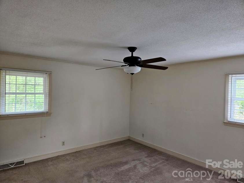 3241 Tanglewood Drive, Rock Hill, SC 29732.  MLS# CAR4364602, YatesRealty ID 21970. 